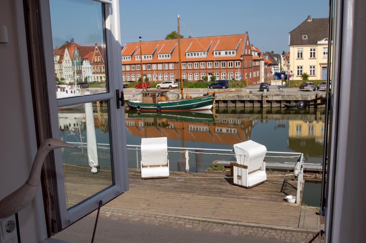 Hotel Das Brueckenhaus Glueckstadt Luaran gambar
