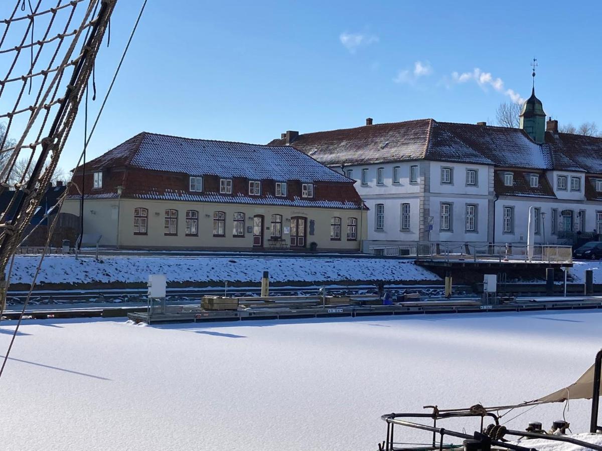 Hotel Das Brueckenhaus Glueckstadt Luaran gambar