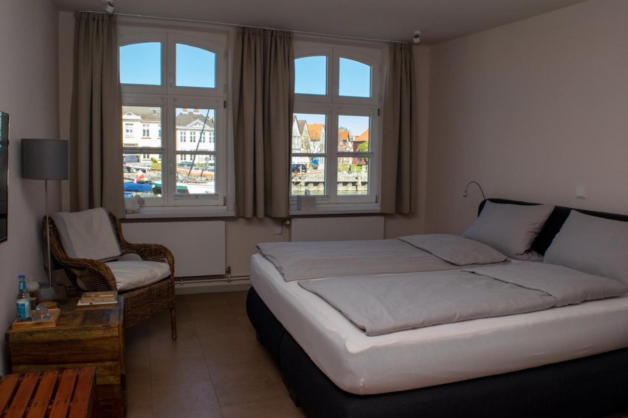 Hotel Das Brueckenhaus Glueckstadt Luaran gambar